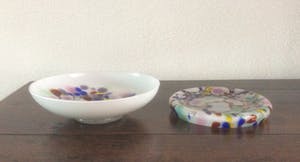 H.J. Richartz - TWEE KLEURRIJKE GLAZEN SCHALEN kopen? Bied vanaf 32!