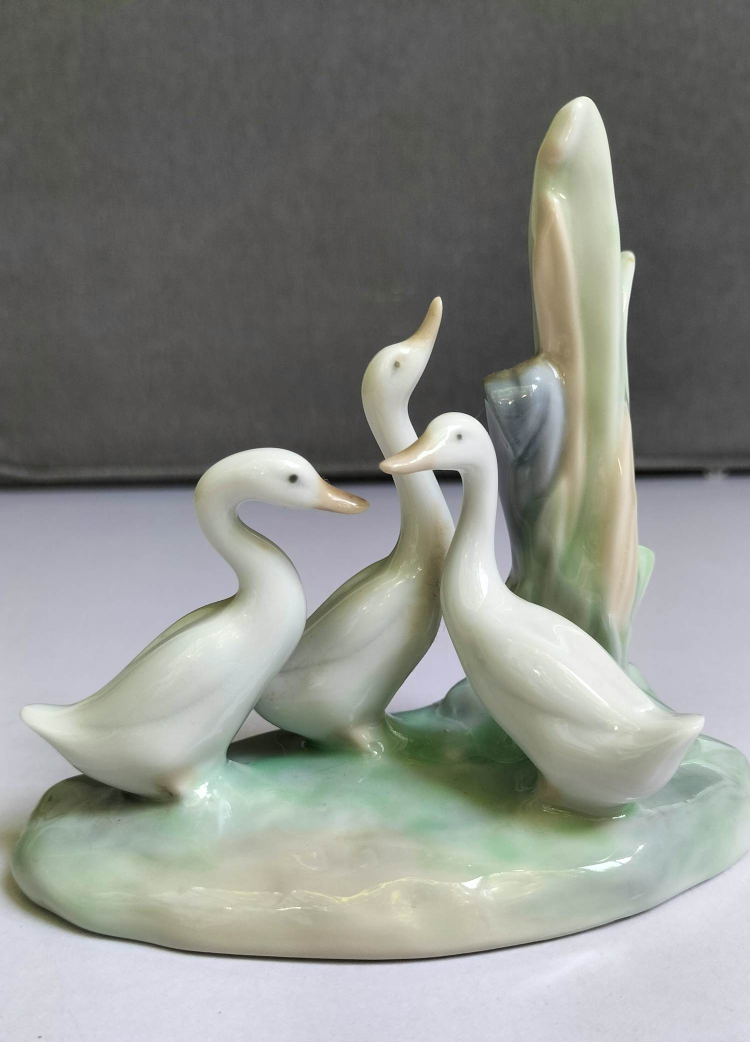 Lladro - Beeldje met drie ganzen kaufen? Bieten Sie von 20!