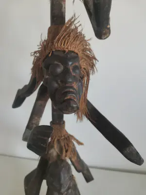 Niet of onleesbaar gesigneerd - Fraai Afrikaans beeld kopen? Bied vanaf 10!