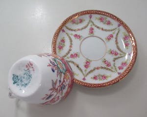 Royal Limoges - Rosenthal, Hutschenreuter e.a. 5 stuks antieke miniatuurkopjes van porselein kopen? Bied vanaf 30!