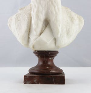 Niet of onleesbaar gesigneerd - Marmer, Buste man met baard kopen? Bied vanaf 1!