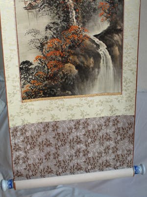 Niet of onleesbaar gesigneerd - Japanse scroll, “Waterval” - Aquarelverf + inkt + porselein - vroeg 20e Eeuw kopen? Bied vanaf 1!