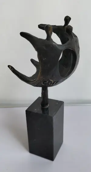Corry Ammerlaan - Bronzen beeldje op marmeren sokkel/voet kopen? Bied vanaf 30!