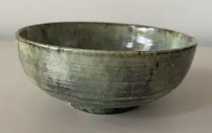 Frans Slot - Kunstaardewerken kom met hazevel glazuur op voet kopen? Bied vanaf 48!