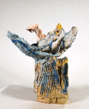 Joyce Bloem - Beschilderd keramiek, Vrijgevormd vogel figuur verkocht voor € 1!