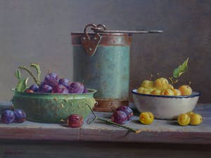 Hans Habraken - Oude ketel en oude schaaltjes met gele en blauwe pruimen. kopen? Bied vanaf 825!