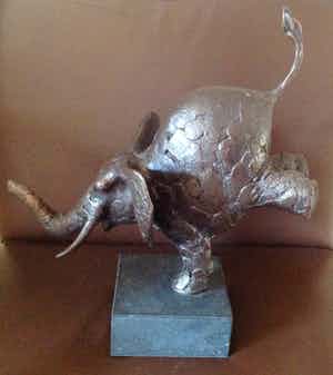 Evert den Hartog - Dansende olifant verkocht voor € 750!