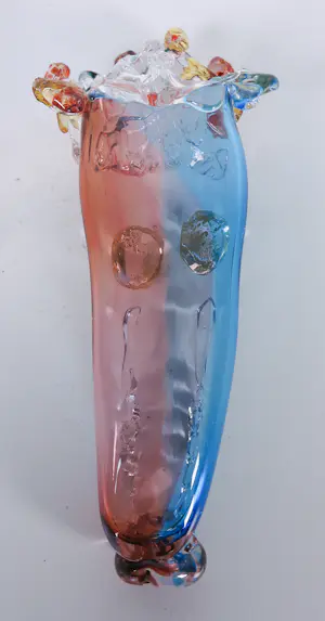 Yvon Trossèl - Drie kleurrijke en speels gevormde glasobjecten kopen? Bied vanaf 70!