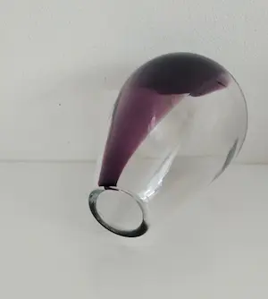 Niet of onleesbaar gesigneerd - Elegante, fraaie vaas, handgemaakt/mondgeblazen kopen? Bied vanaf 1!