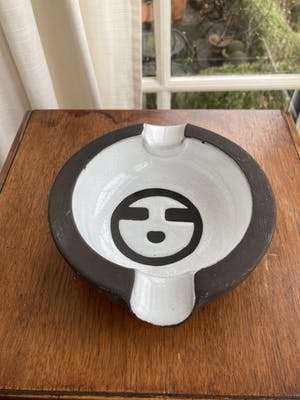 Potterie Ravelli - Ravelli asbak voor Hunter Douglas kopen? Bied vanaf 37!