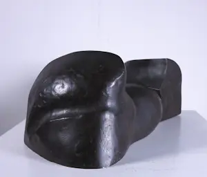 Leonie Molenaar - Bronzen sculptuur, Abstrace vorm kopen? Bied vanaf 150!