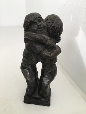 Corry Ammerlaan - Sculptuur “ Vriendschap “ kopen? Bied vanaf 1!