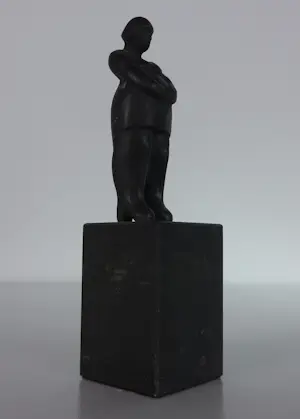 Jan Pieter Leeuwenburgh - Set van drie bronzen beeldjes, Hardloper, Worstelaars en Zwanger kopen? Bied vanaf 300!