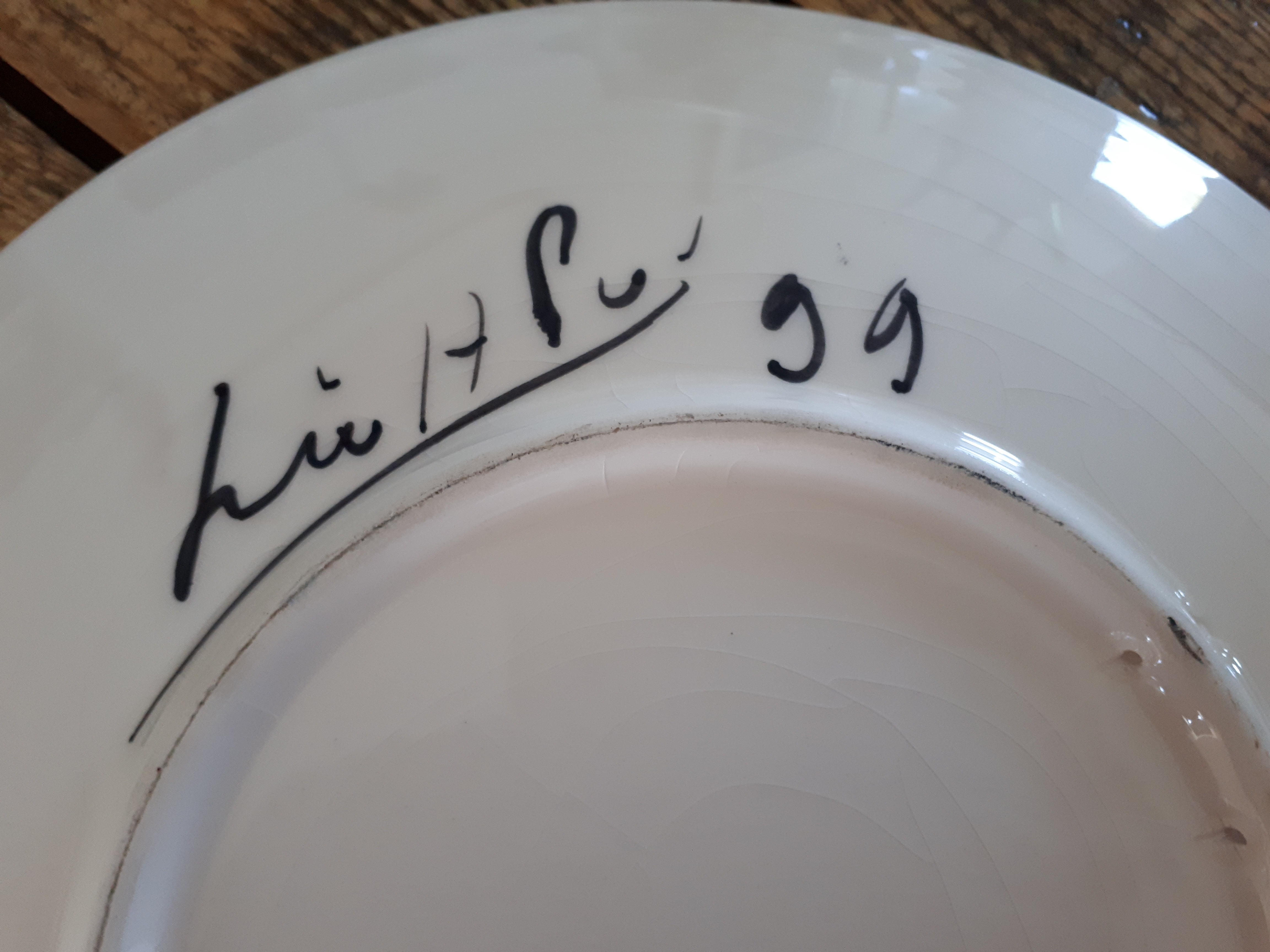 Niet of onleesbaar gesigneerd - 2 borden met vogelmotief -> zie foto's kopen? Bied vanaf 1!