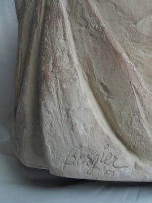 Niet of onleesbaar gesigneerd - Buste , aardewerk – Mozes en de tien geboden - gesigneerd - 1967 kopen? Bied vanaf 1!