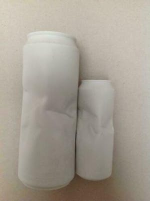 Rosenthal - Twee blikvaasjes Do not Litter Collection biscuit porselein h 20 cm en 14 cm kopen? Bied vanaf 59!