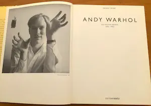 Andy Warhol - Twee items - "Frühen Werke 1942-1962" - "Fotografie Stockholm" - Goed kopen? Bied vanaf 50!