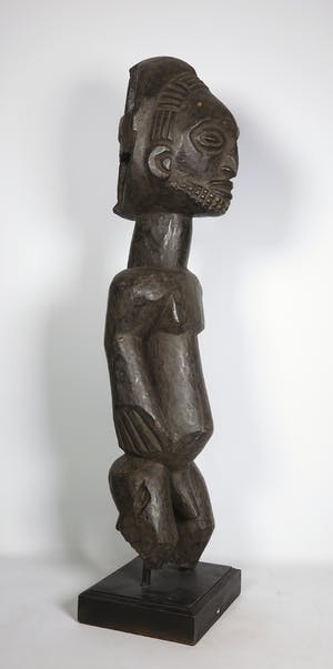 Luba - Hout, Staande man kopen? Bied vanaf 1!