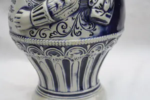 Niet of onleesbaar gesigneerd - Prachtige Orginele Gerzit Steengoed Baardman Kruik (20e eeuw) kopen? Bied vanaf 1!