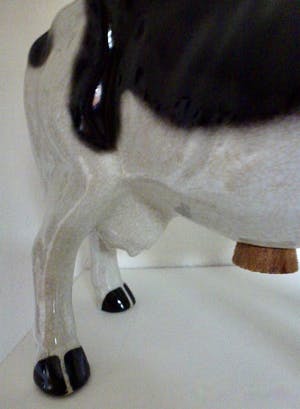 Niet of onleesbaar gesigneerd - Grote zwart bonte Koe, waarschijnlijk als reclamemateriaal in Slagerij? kopen? Bied vanaf 1!