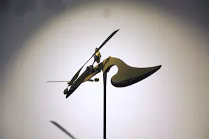 Jorg Wiele - Einzigartige kinetische/bewegliche Skulptur (Messing, Stahl, Kupfer) + 3 Bücher kopen? Bied vanaf 3000!