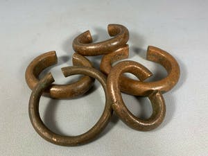 Benin - 201008 - Large Tribal used 5 bracelets or manilla's - Nigeria. kopen? Bied vanaf 65!