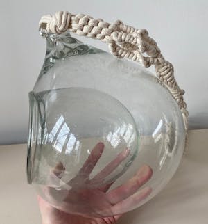 Niet of onleesbaar gesigneerd - Vintage dubbelwandige glazen plantenhanger kopen? Bied vanaf 1!