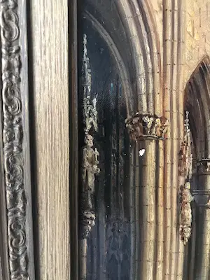 Niet of onleesbaar gesigneerd - Kerkinterieur met kerkgangers kopen? Bied vanaf 1!