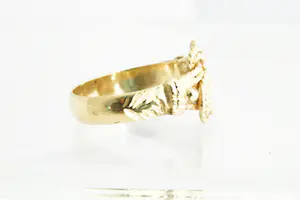 175- Mooi bewerkte 18 krt geel gouden Surinaamse Mattenklopper ring kopen? Bied vanaf 190!