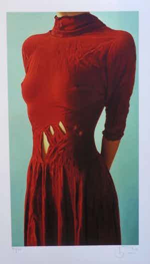 Willi Kissmer - Kleurengiclee DRESSED IN RED Handgesigneerd. verkocht voor € 110!