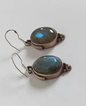 Oorhangers 925 sterling zilver met grote labradoriet cabochons kopen? Bied vanaf 20!