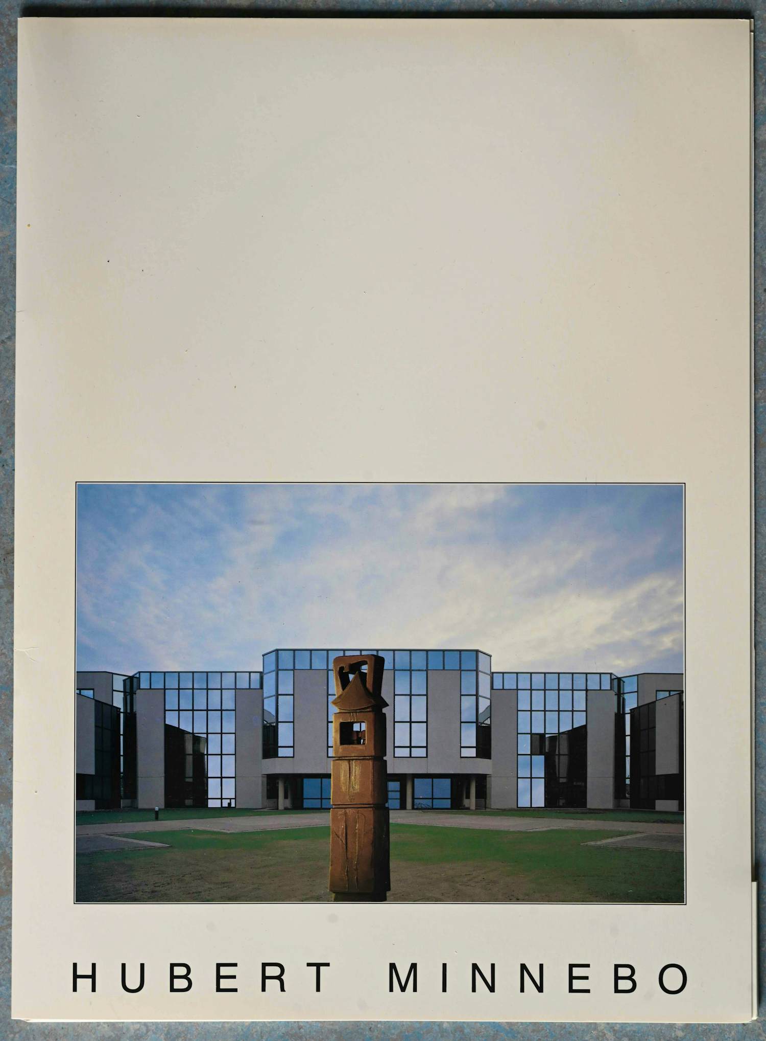 Hubert Minnebo - Map met vier etsen en twee foto's kopen? Bied vanaf 100!