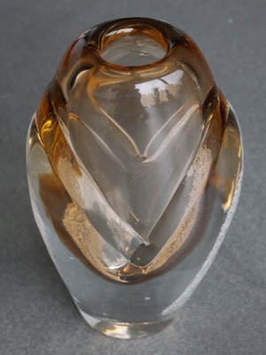 Jan Beranek - Vaas met ingesloten luchtbellen kopen? Bied vanaf 1!