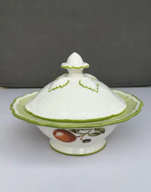 AcheterVilleroy en Boch - Cascara koek/bonbonschaaltje met deksel? Enchérissez de 1!