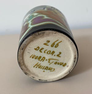 Plateelfabriek Ivora - Art deco platelen beker "Rotterdam" kopen? Bied vanaf 1!