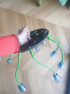 Borek Sipek - Plafonniere - 8 armig groen metaal met blauwe glaasjes kopen? Bied vanaf 125!