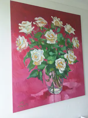 Adri Dijkhorst - Witte rozen op rood kopen? Bied vanaf 500!