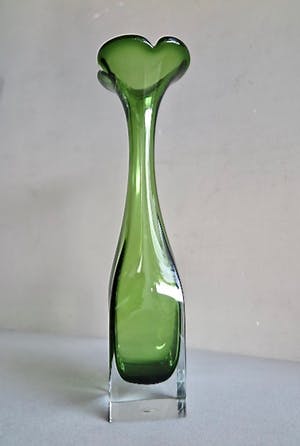 Elme Glasbruk - en Aseda Glasbrük - Collectie 9 Zweedse Solifleurs/Spijkervaasjes - 60-er jaren kopen? Bied vanaf 69!
