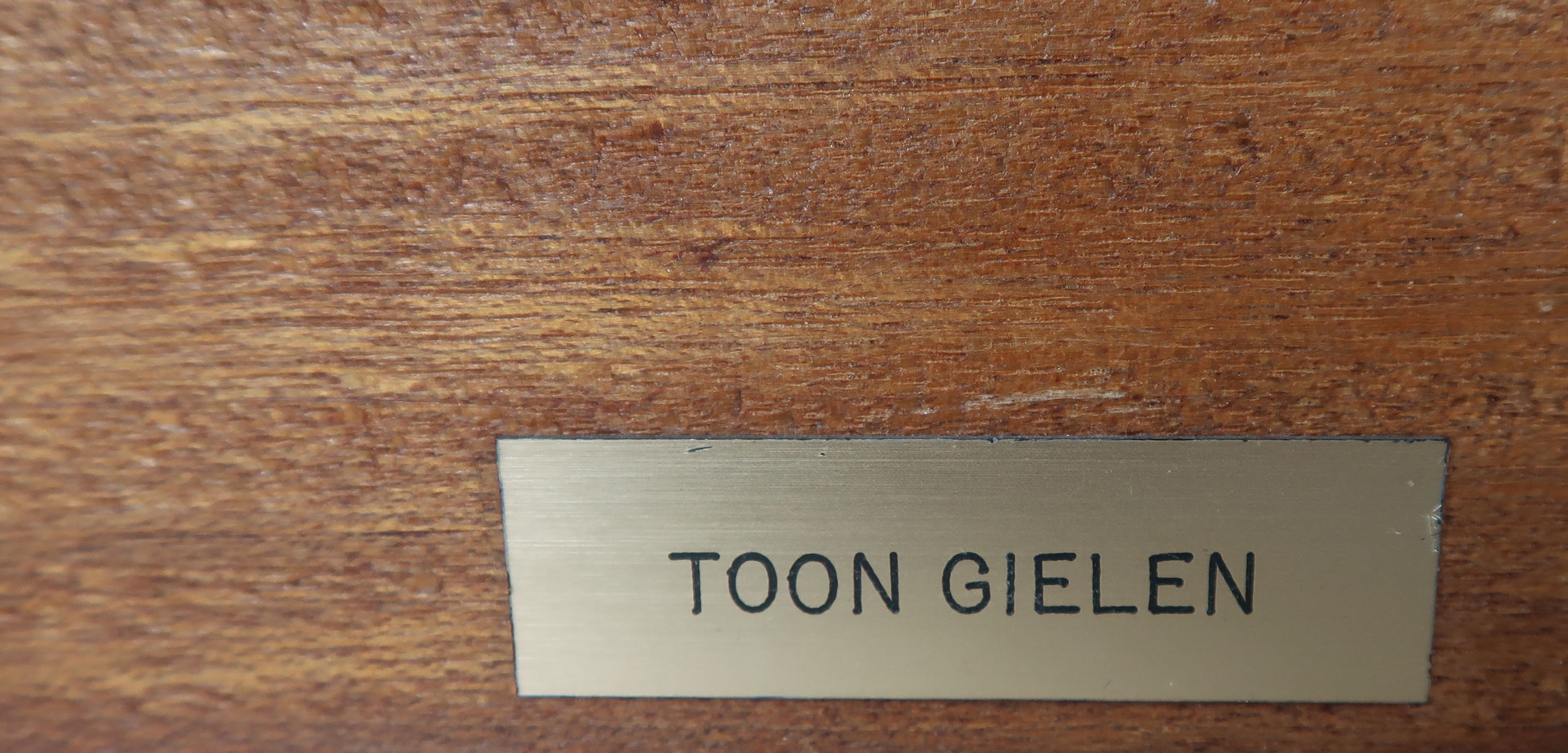 Toon Gielen - Polyester en hout, Koppel kopen? Bied vanaf 1!