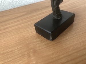 Brons (Onbekend) - Massief bronzen beeld van een kind kopen? Bied vanaf 35!
