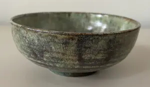 Frans Slot - Kunstaardewerken kom met hazevel glazuur op voet kopen? Bied vanaf 48!