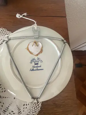 Buy Potterie Oud Delft - bord, handgeschilderd? Bid from 30!