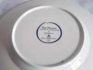 Royal Copenhagen - Porzellan Sammelteller Blauer Fasan (Blue Pheasant ) Design Ch. J. Petersen kopen? Bied vanaf 100!