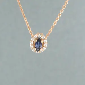 14k rose gouden collier met hanger bezet met saffier en diamant tot. 0,10ct kopen? Bied vanaf 190!