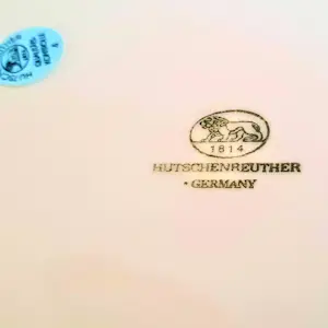 Buy Hutschenreuther - Porzellan Set (6-teilig) 2 Platten 2 Vasen 2 Kerzenständer IG BCE Jubiläum? Bid from 48!