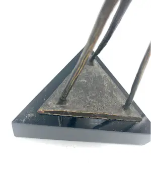 Corry Ammerlaan - handgesigneerde sculptuur | 'Connection' kopen? Bied vanaf 35!