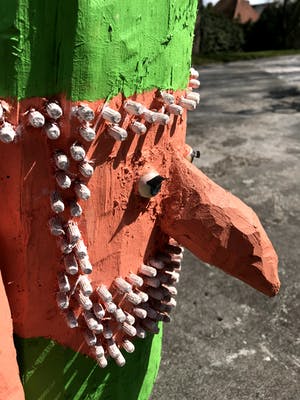 Peter Bastiaanssen - Groene Houten Kabouter Beeld kopen? Bied vanaf 1!