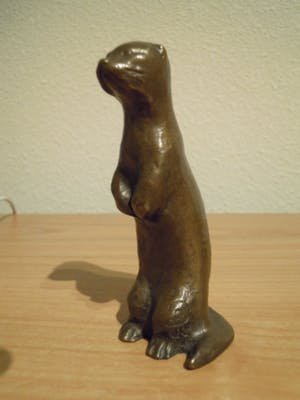 Niet of onleesbaar gesigneerd - Zwaar gesigneerd bronzen beeldje van een BEVER kopen? Bied vanaf 1!