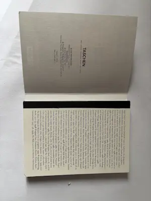 Christo - Christo and Jeanne Claude- 30 postcards- Taschen kopen? Bied vanaf 20!