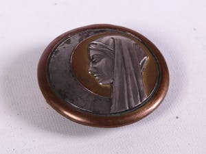 Curiosa - Messing op Zilver applique - Maria kopen? Bied vanaf 1!